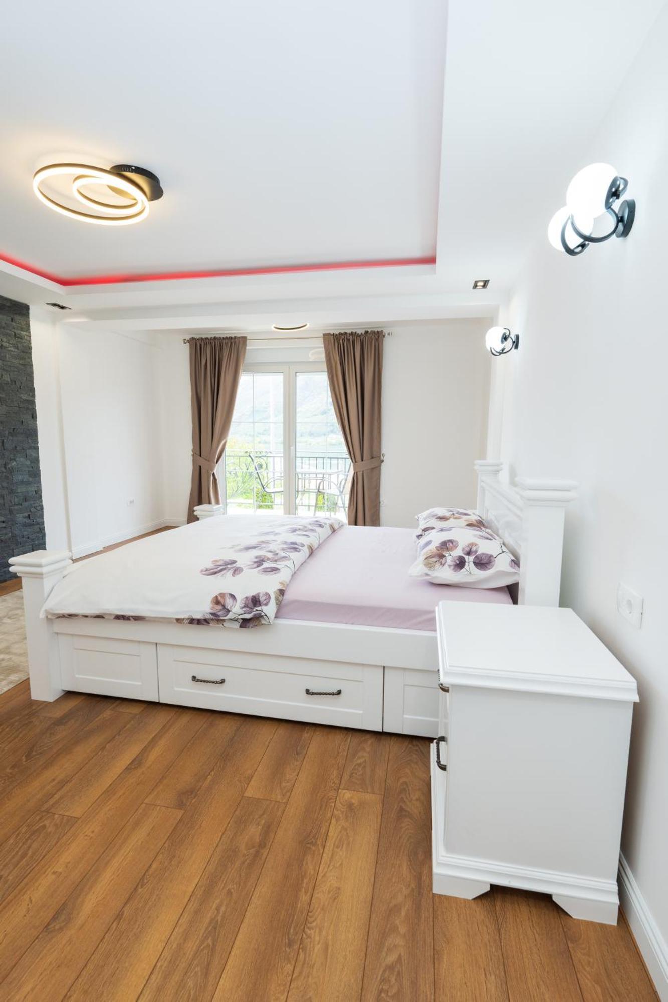 Ema Apartments بلاف المظهر الخارجي الصورة